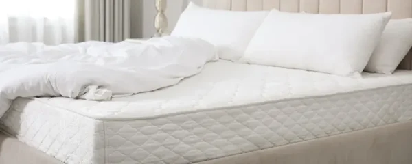 QUELS SONT LES CRITÈRES À PRENDRE EN COMPTE POUR CHOISIR LE BON MATELAS 200×200